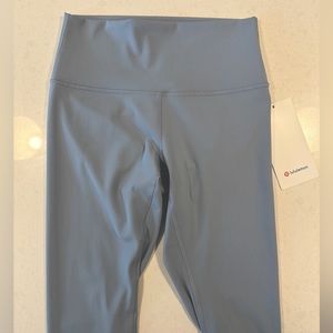 Lululemon Wunder Under HR Tight 25” Lux Size 6 Chambray